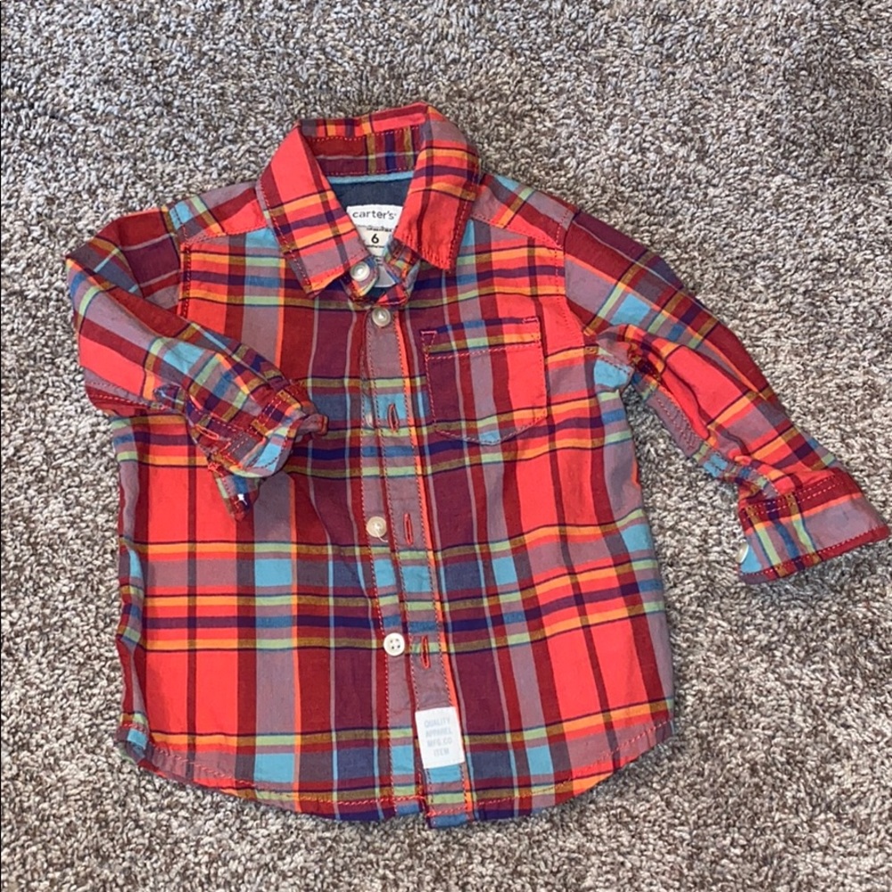 Carter’s Long Sleeve button down. (6m)